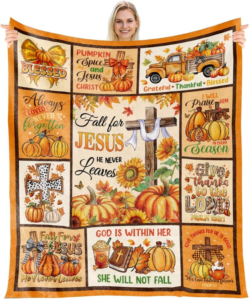 Halloween Throw Blanket Gifts Flannel Blanket for Women Girls Bat Spider Soft Throw Blankets Halloween Spooky Gifts for Home Bed