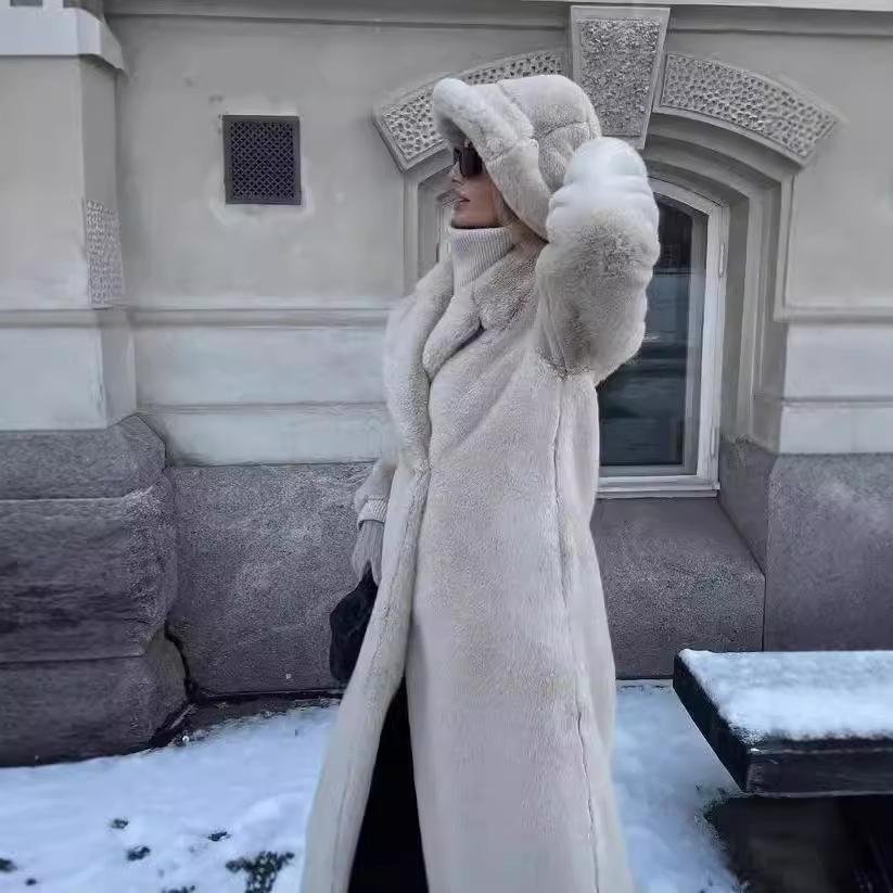 Autumn and Winter Imitation Rabbit Fur Coat Women's Russian Fur Coat Slim Fit Elongated Suit Collar Fur Jacket Women