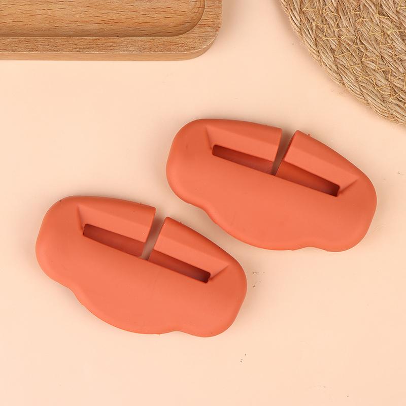 2Pcs Seat Belt Buckle Cover Anti-Scratch Rubber Car Seat Buckle Protector Clip Protection Cover Universal For SUV Sedan"