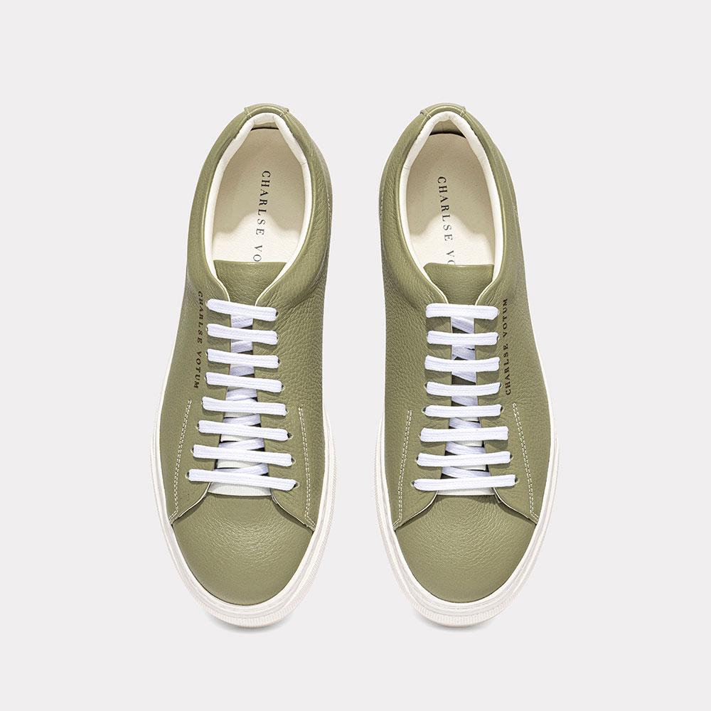 Charlse Votum Simple Grain Sneakers