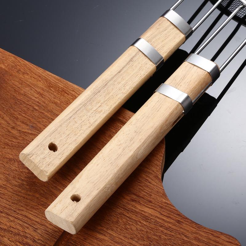 Große Nudelsieb-Schöpfkelle aus Edelstahl & Holz