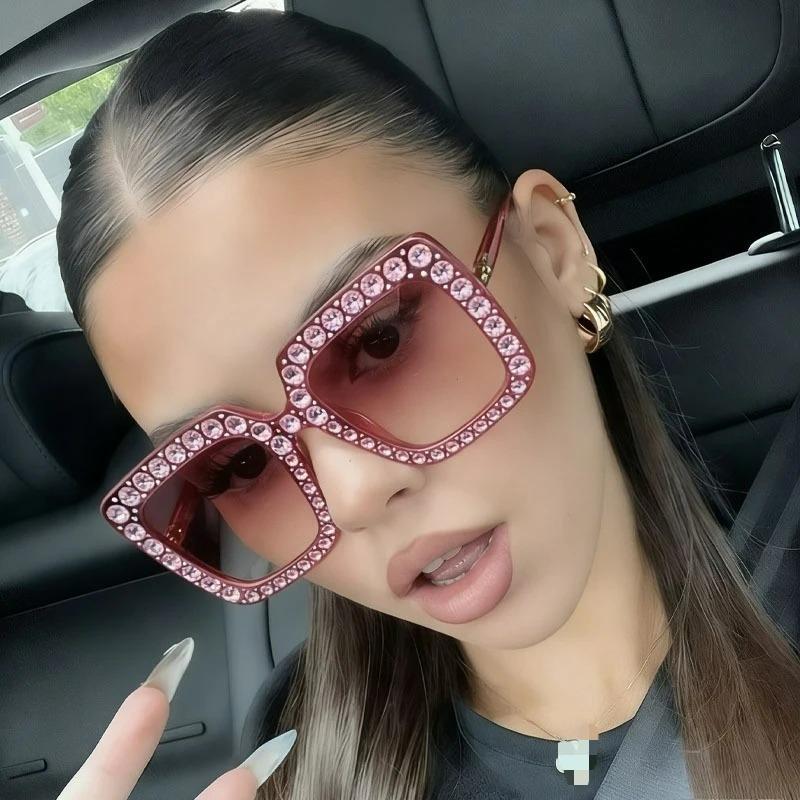 Retro Crystal Diamond Sunglasses Oversized Big Square Sunglasses Unisex European American Fashion Rhinestone Eyewear Glasses