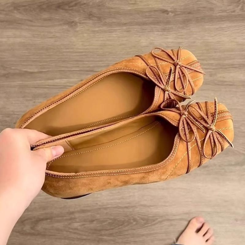 Fashion Novelty Bowknot Design Low Heel Pumps Women Comfortable Square Toe Lightweight Designer Shoes for Ladies Fashion Brand Loafers