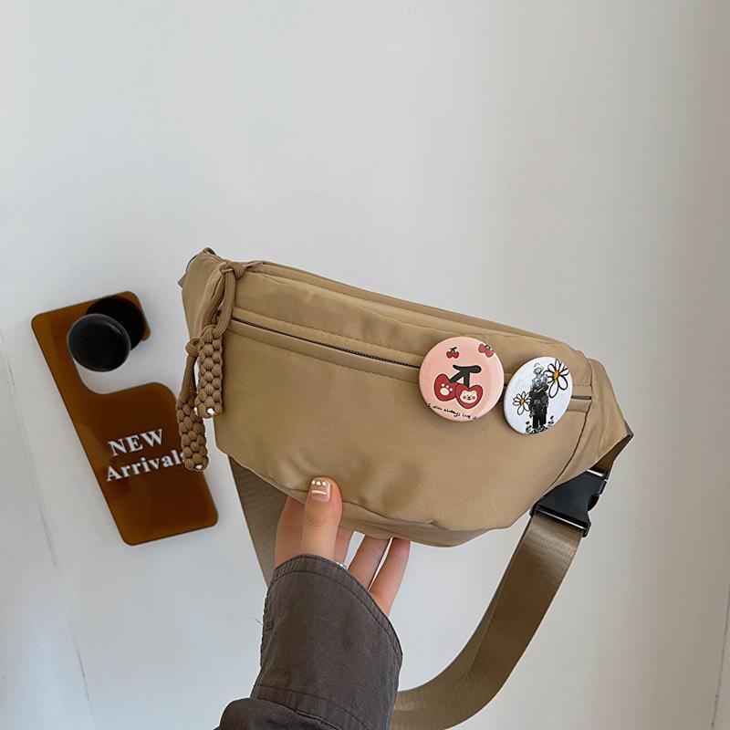 Tooling Women's Breast Bag Trend Simple Shoulder Messenger Bag Leisure Sports Versatile Dumpling Bag Portable