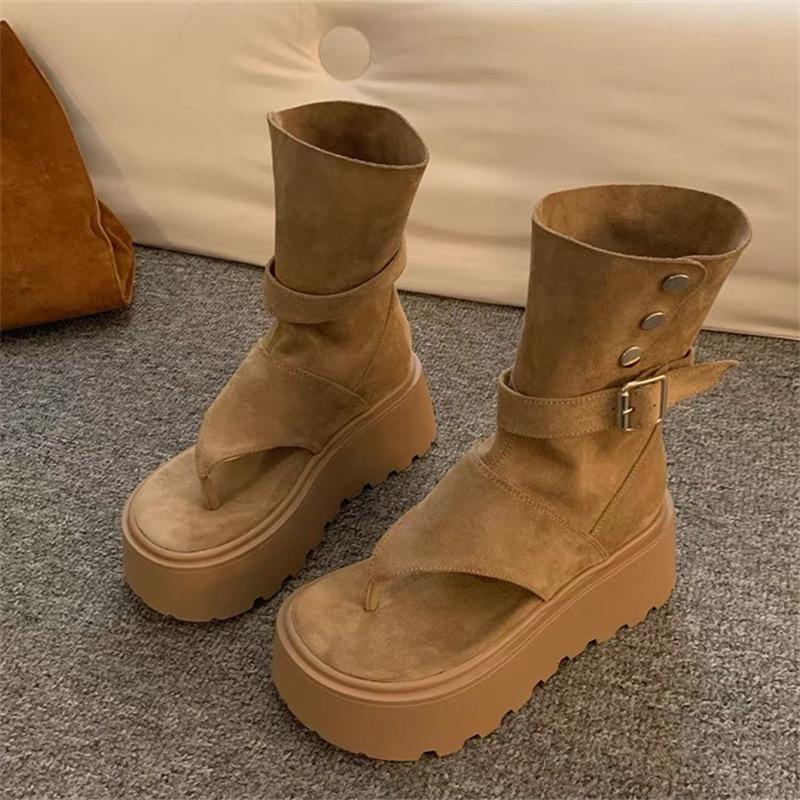 

Маленькие толстоподошвенные сандалии-римлянки с перемычкой для пальца женские 2025 лето новая мода высококлассные небольшие увеличивающие рост крутые ботинки 40 хаки