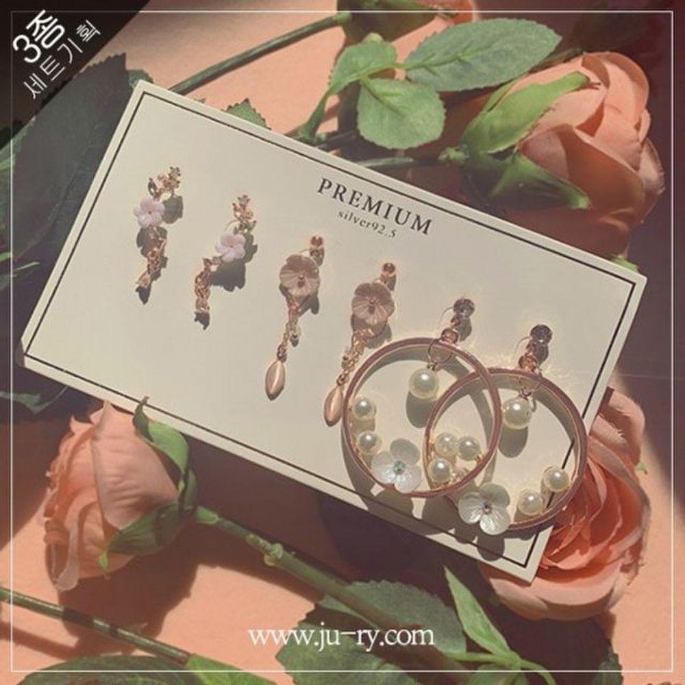 

Rose of Sharon Earrings Set with Mugunghwa Edition Bracelet