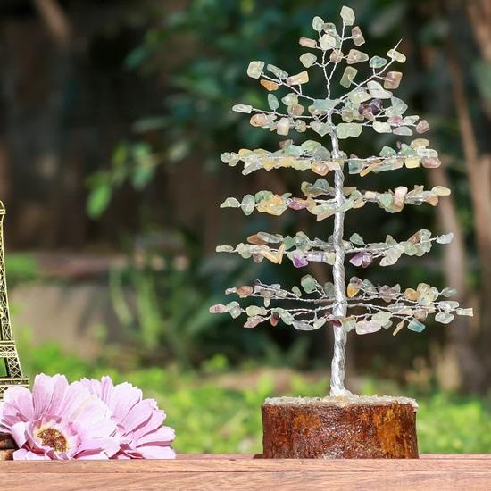 Fluorit Tree of Life Křišťálový drahokamový strom pro pozitivní energii Drát Feng Shui Bonsai strom, krystaly Tree Dekorace do obývacího pokoje Stříbrný drát