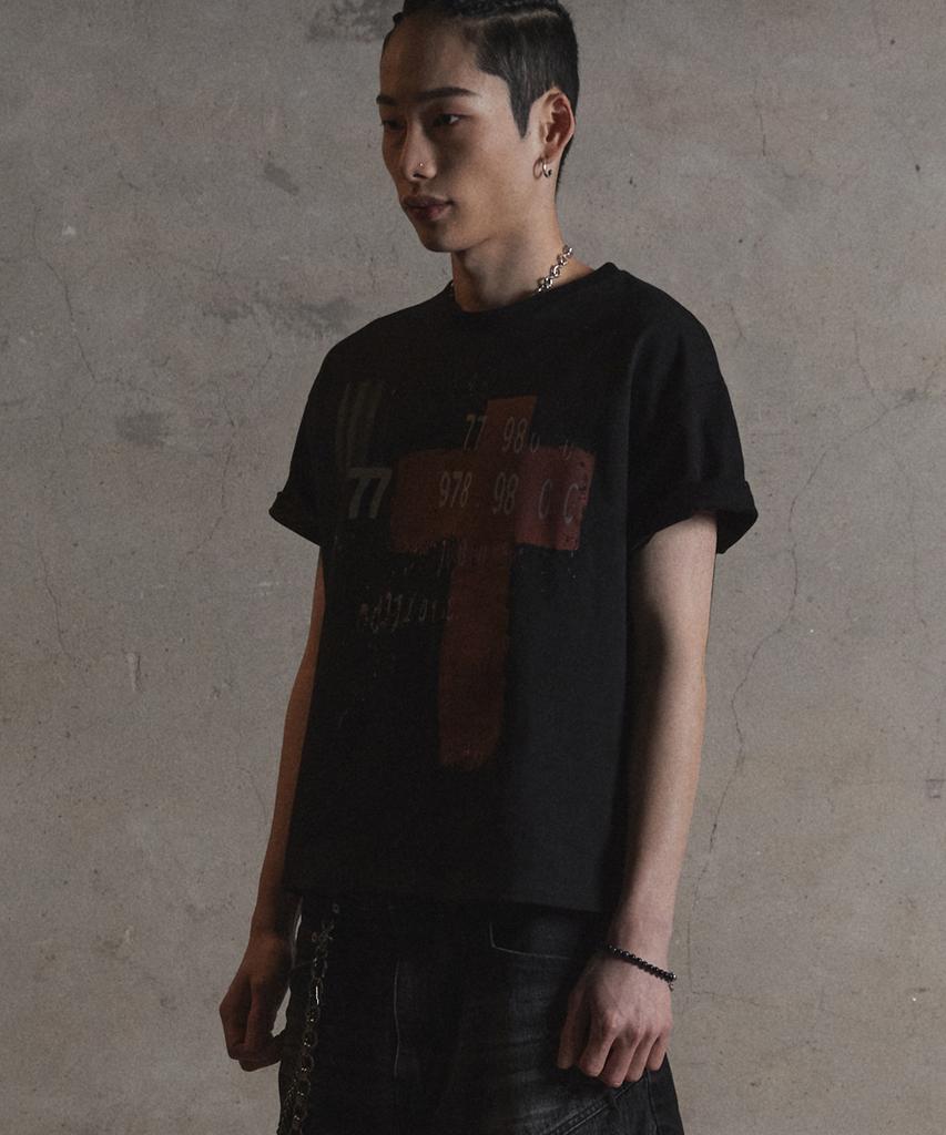 Garter Gallery Red Cross T-Shirts_Black