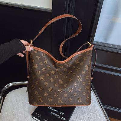 Premium Large-capacity Bag Women's New Fashion Commuter Bag Retro Printed Tote Bag Shoulder Messenger Bag