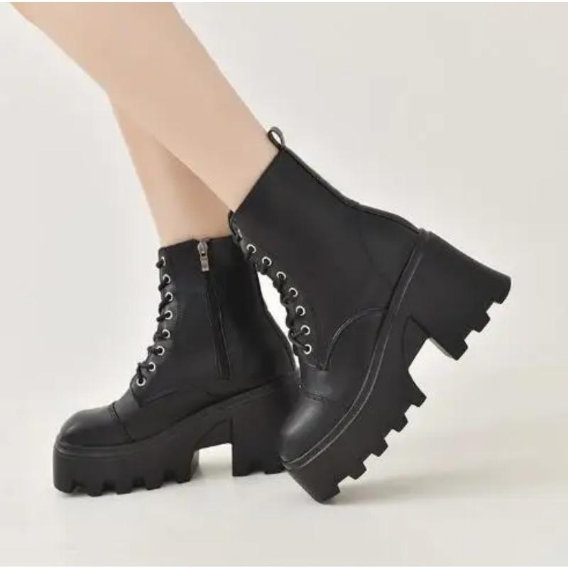Winter Large Lacquer Leather Black Boots Women'S High Heels Sexy Chain Thick Heel Boots Punk Ankle Motorcycle Boots C1146