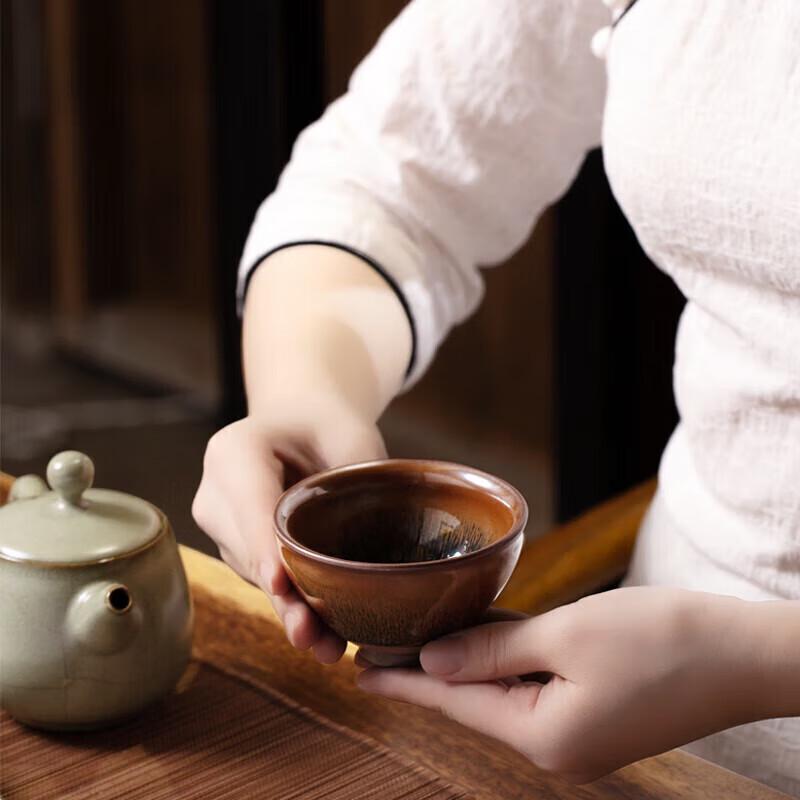 Iron-body Ceramic Tea Cup Set