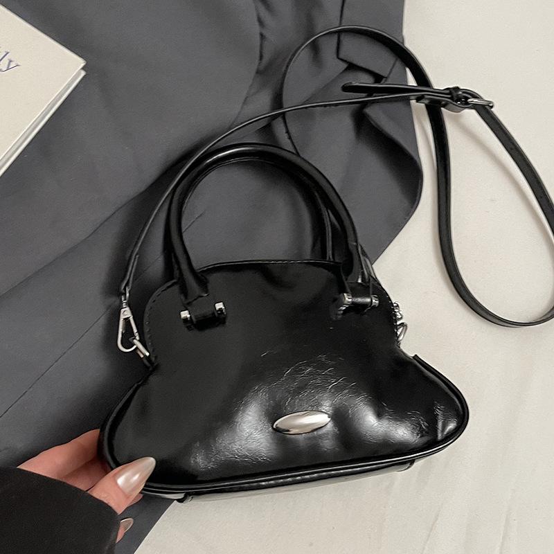 2025 Korean Trend Sweet Toast Shell Bag Temperament Simple Commuter Oil Wax Leather Texture Messenger Bag Women