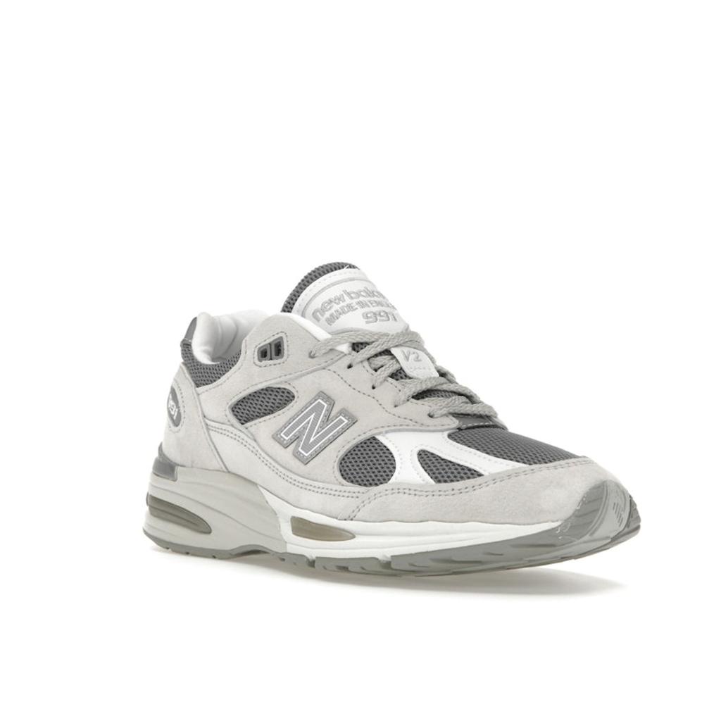 New Balance 991v2 Made In England Nimbus Cloud Unisex Sneakers Grey Cool-Grey Silver U991LG2