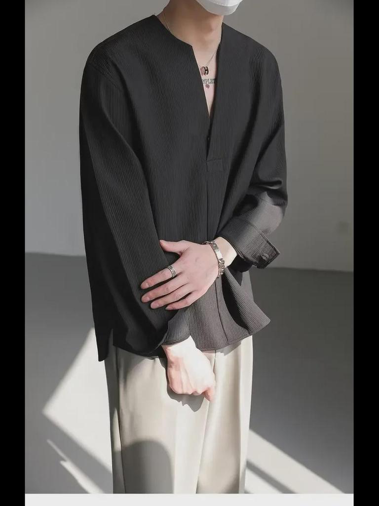 Korean-Style Men's Solid Color V-Neck Long-Sleeve Casual Pullover Shirt