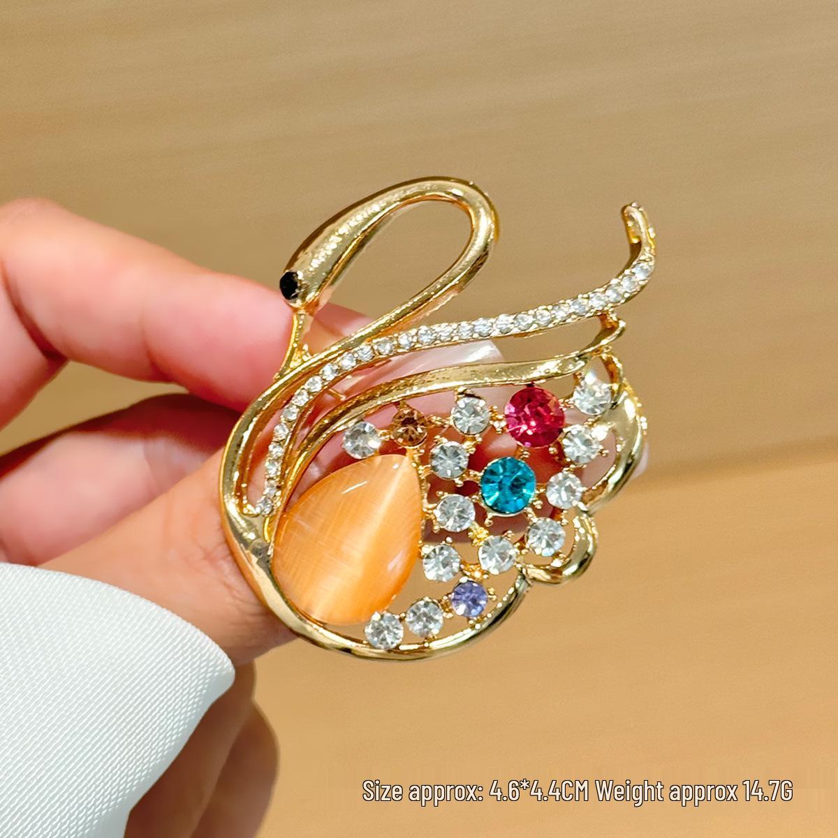 

Брошь Феникс Павлин Сова: Элегантная женская булавка-корсаж