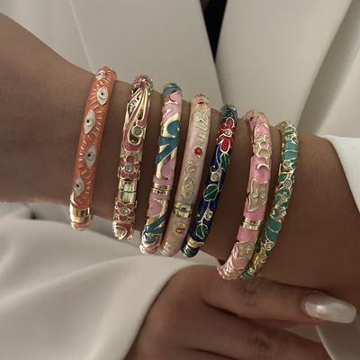 Elegant Enamel Dropped Glaze Flower Texture Bracelet For Women Retro Gold Plated Evil Eye Floral Zircon Bangle Party Jewelry