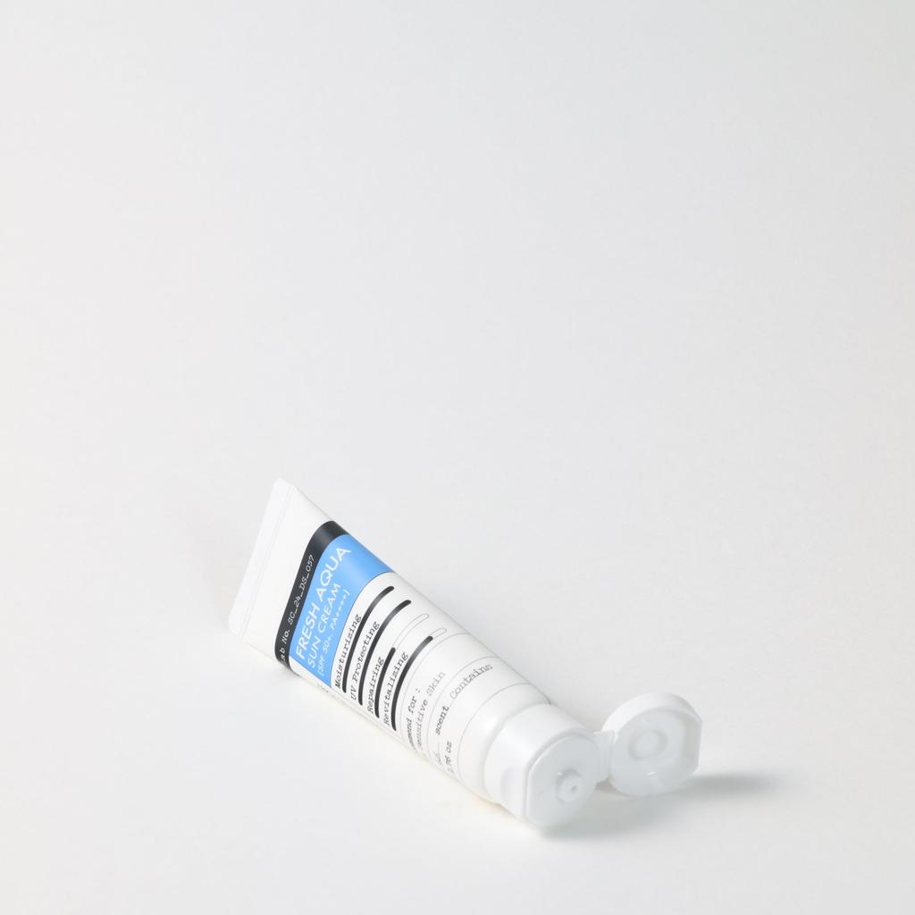 DERMA FACTORY Fresh Aqua Sun Cream - 50g (SPF50+ PA++++)