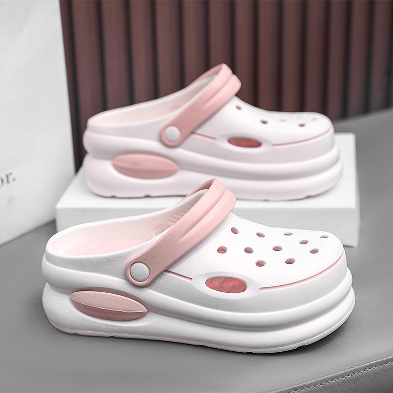 Hole Shoes Women's New Summer Thick-soled Wear-resistant and Comfortable Bag Head Non-slip Outer Wear Beach Cool Slippers