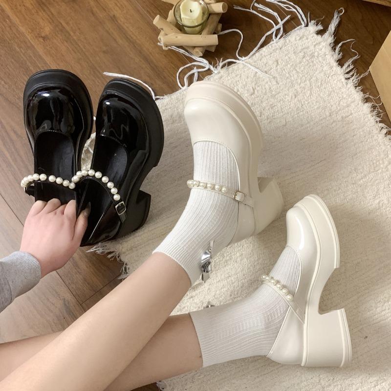 Spring new thick-soled women's shallow thick-heeled buckle beaded single shoes