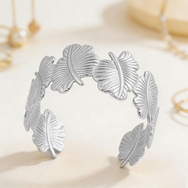 Geometric Open Adjustable Bracelet with Hollow Leaf Design серебряный
