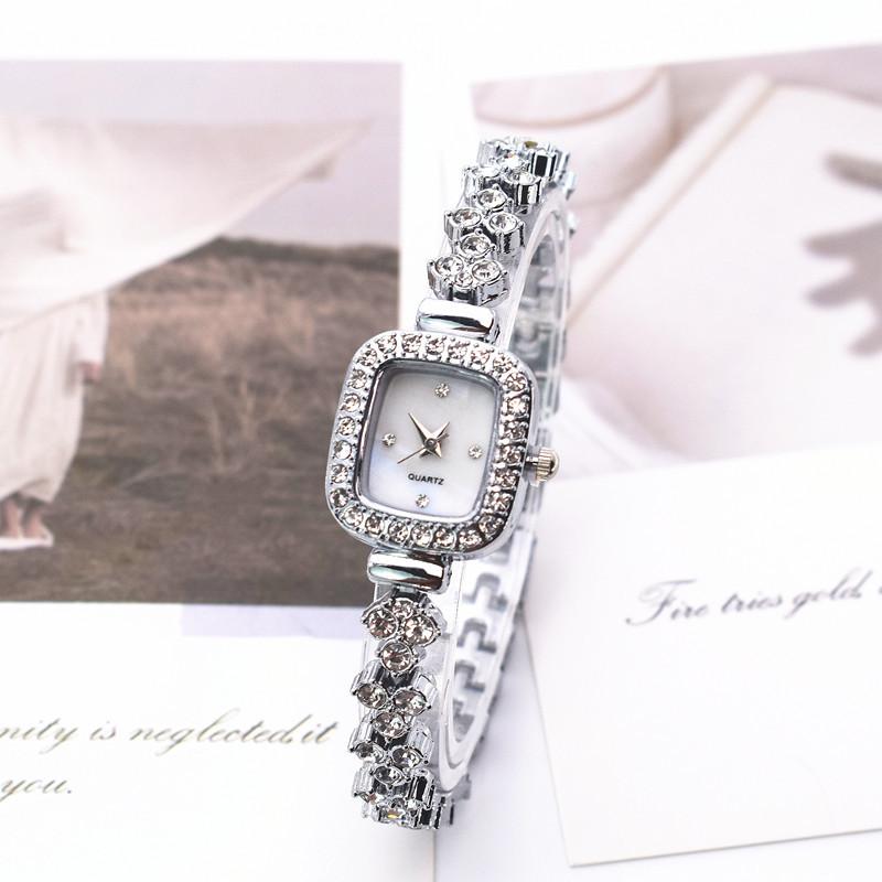 Simple and Stylish Diamond-encrusted Women s Watch Square Full of Diamonds Schoolgirl Bracelet Watch серебряный