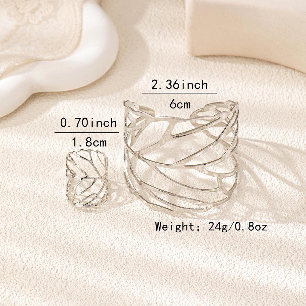 Przesadny Europejski i Amerykański Liść Otwarty Srebrny Zestaw Bransoletek: Wydrążony wzór na bankiet lub do noszenia na co dzień