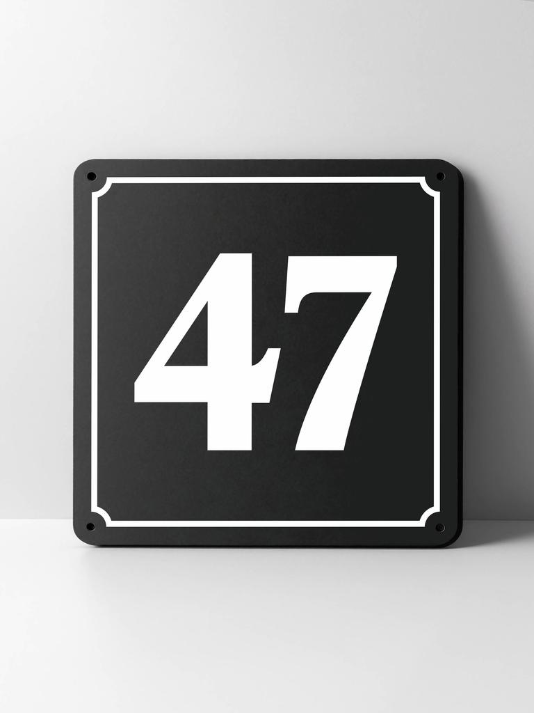 Metal House Number Sign, Black White Contrast, Outdoor Wall Decor for Home Street