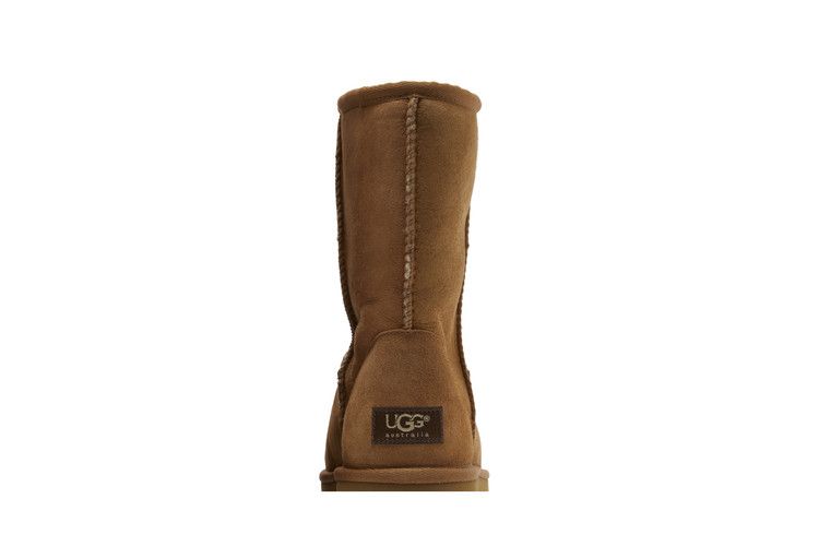 UGG Classic Short 'Chestnut'