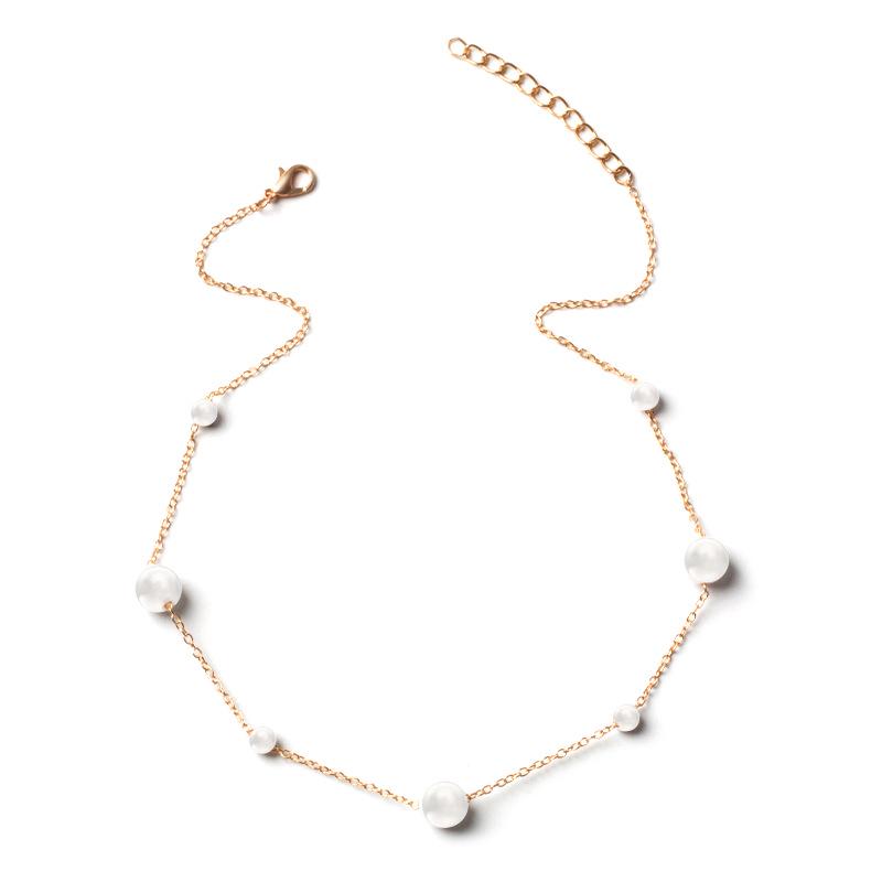 Pearl Necklace: Street Style Chain with Natural Elegance