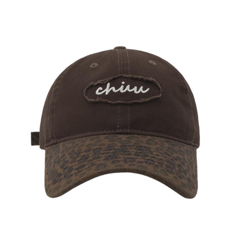 Summer Korean Style Embroidered Baseball Caps That Are The Same As Those for Men and Women