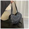 Fashion PU Leather Black Shoulder Bag Chain Rivet Large Capacity Women Crossbody Bag Portable Heart Shaped Handbag Girls