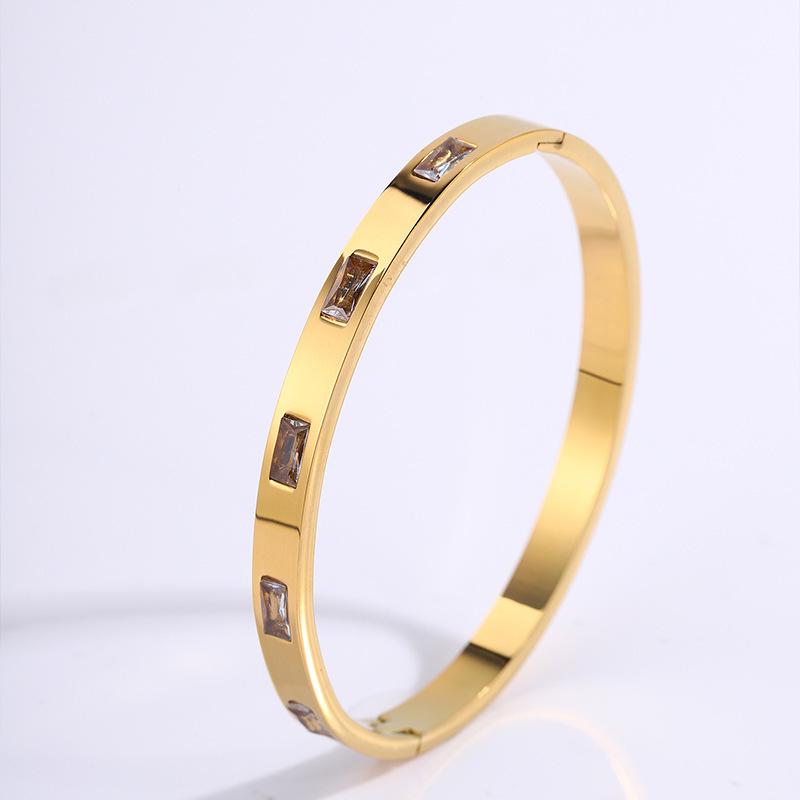 Starry Sky Silver Titanium Steel Bracelet for Women - High-End, Versatile, Full Diamond, Non-Fading Fashion Accessory