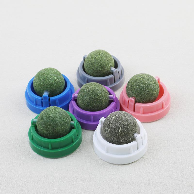 Catnip Ball Toy: Self-Play Boredom Relief, Teeth Grinding & Hairball Control for Kittens.