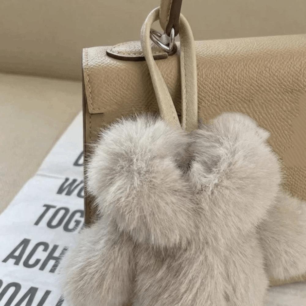 Porte-clés Pendentif Fluffy Polyvalent Charme de Sac en Peluche Forme Vêtement Quotidien