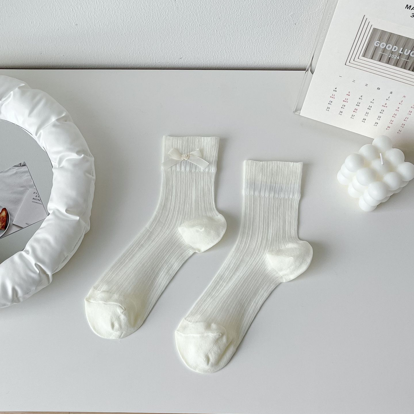 

Летние тонкие носки женские черные с кружевом и бантом, низкие, повседневные, прохладные, в стиле лолита, белые носки для женщин One Size