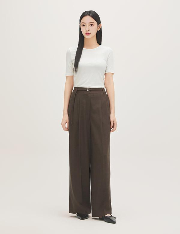 ROEM All Day Basic Round Neck Ribbed T-Shirt Rmhwg24R03