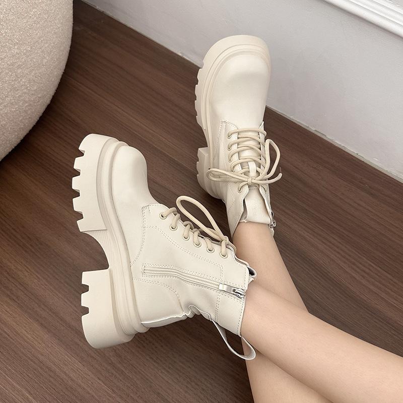 Retro Martin boots women's platform 2025 autumn and winter new British style big yellow boots handsome tooling locomotive short boots