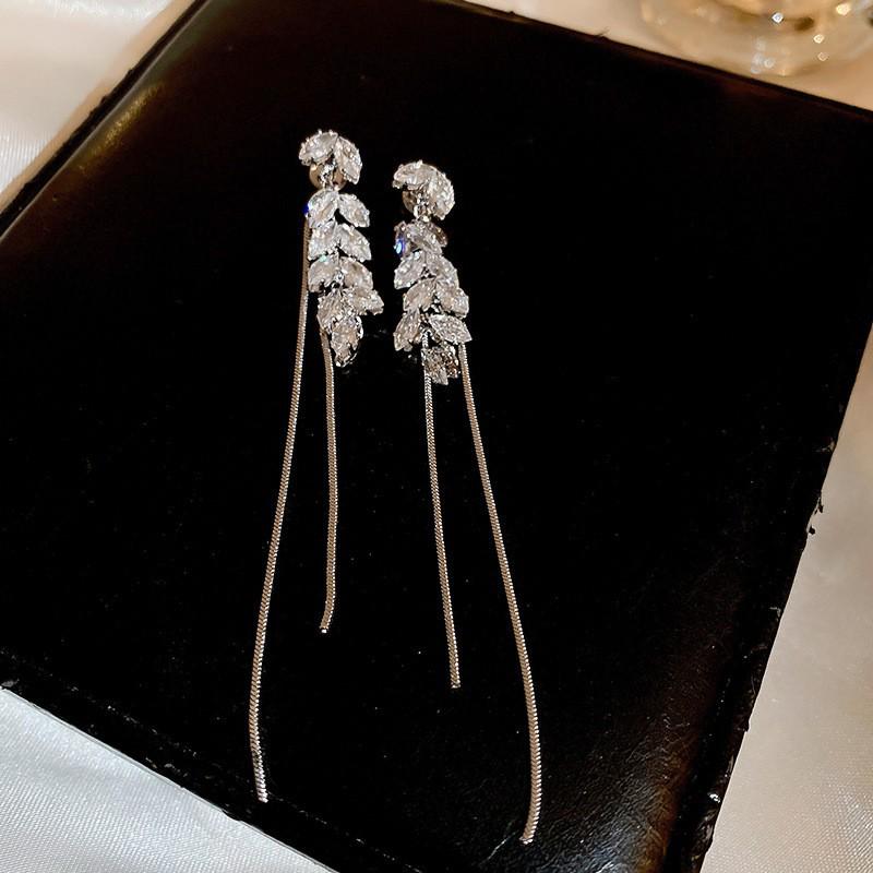 Silver Needle Rhinestone Leaf Tassel Stud Earrings for Women - Elegant, Fashionable, Niche Design Jewelry with a Luxurious Feel