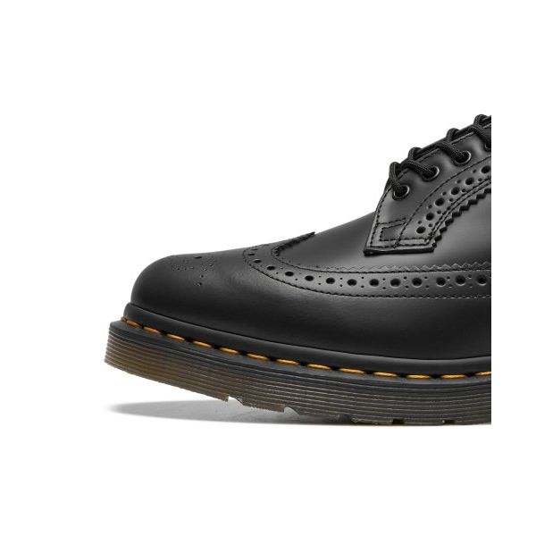 Dr. Martens 3989 Smooth Leather Brogue Siyah Sarı Dikiş Unisex Spor Ayakkabı 22210001