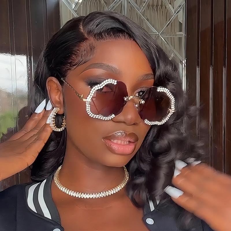 Oversized Rimless Luxury Brand Designer Diamond Flower Sunglasses Women For Female Vintage Popular Sun Glasses Punk Metal Shades