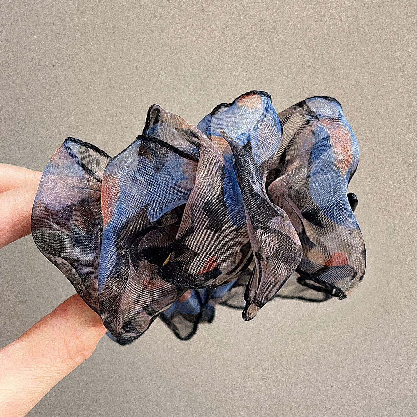 Elegant Tulip Ball Mesh Hair Clip - French Autumn/Winter Collection