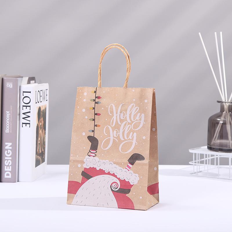 10pcs Happy Christmas Kraft Paper Gift Bag Xmas Santa Claus Candy Biscuit Bag Christmas Gift Hand Bags For New Year Present