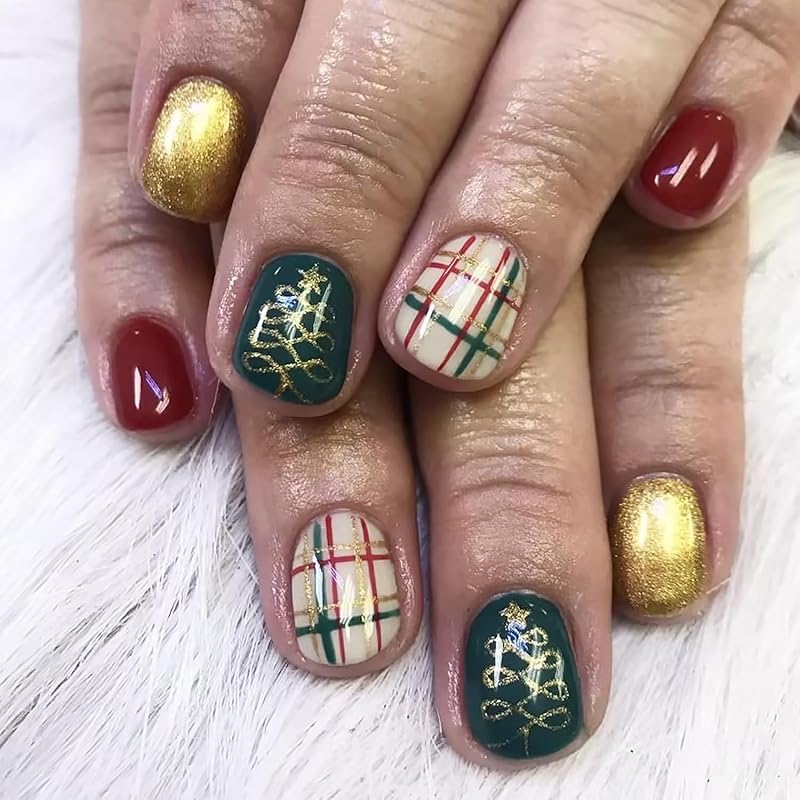 Snowflake Press on Nails Short Square Fake Nails Christmas False Nails with Design Glitter Acrylic Nails Christmas Tree Glue on Nails Winter Christmas-2