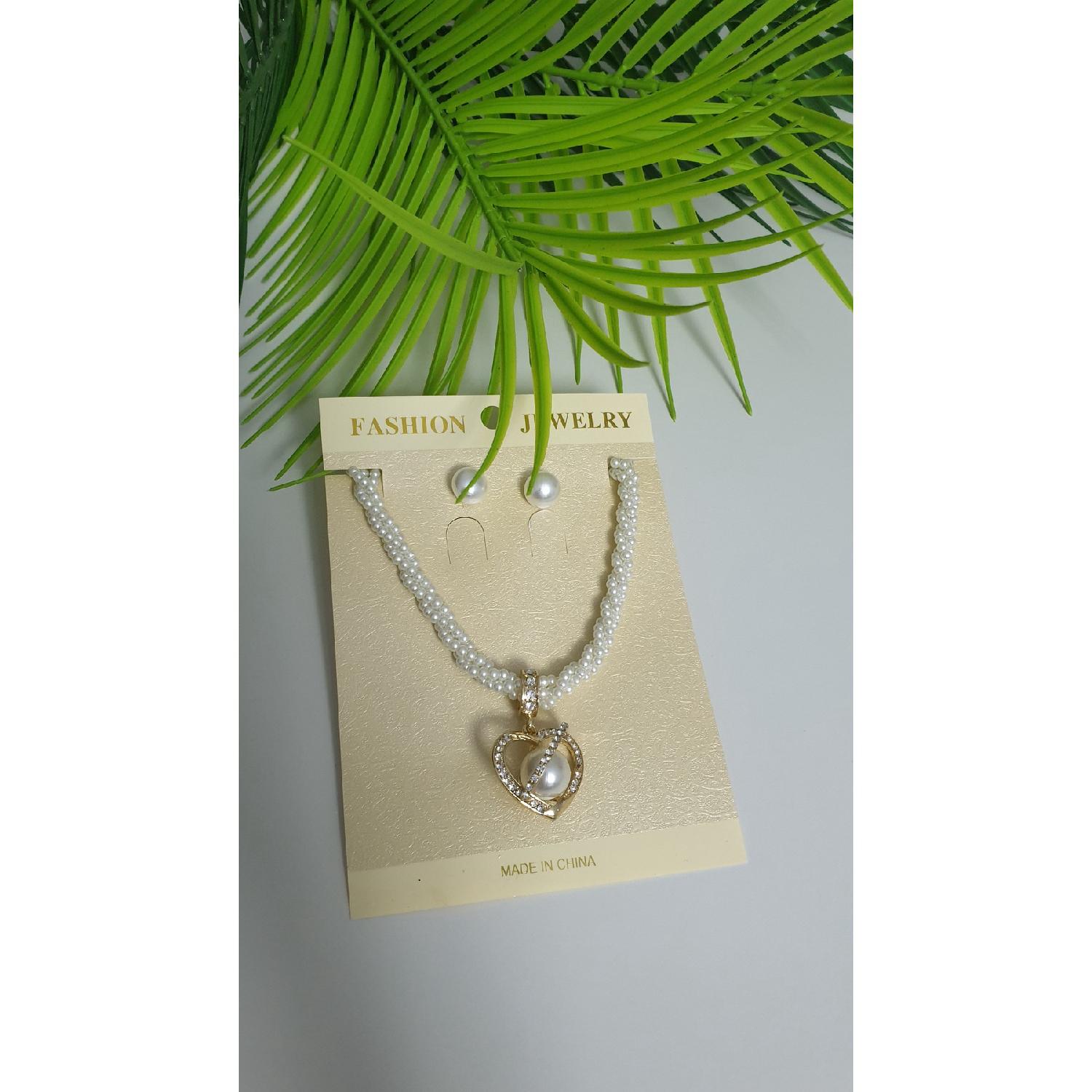 

Жемчужное сердце, позолоченное каменное ожерелье, жемчужные серьги