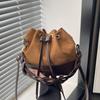 Damenhandtasche neu vielseitig verdreht tragbare Beuteltasche Pendler Mode Retro Umhängetasche