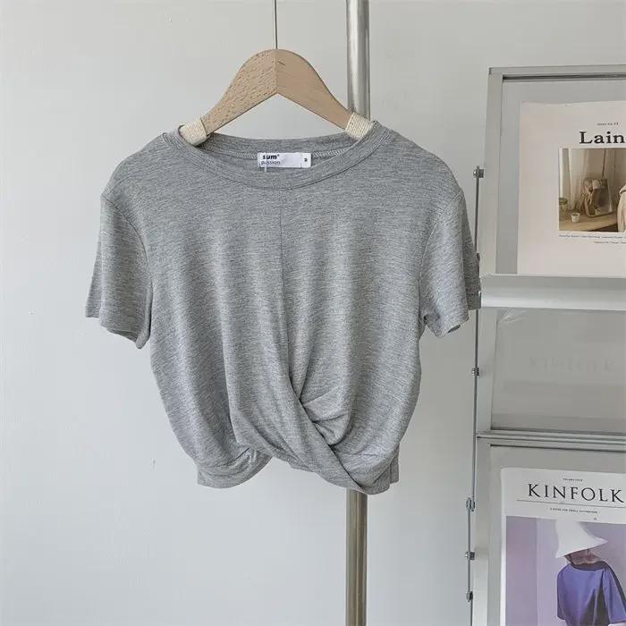 

Женский укороченный топ из модала с короткими рукавами и завязкой - облегающий крой, однотонный, летний стиль XL (57.5-65 kg) серый