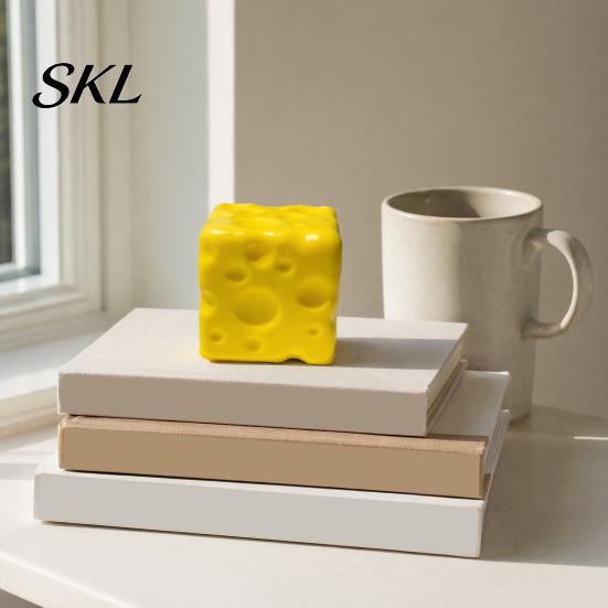 Stress Reduction Gadget Fake Cheese Squeeze Toy, Anxiety Relief Cube Sensory Toy Slow Rising Pinch Home Office Relaxation Tool