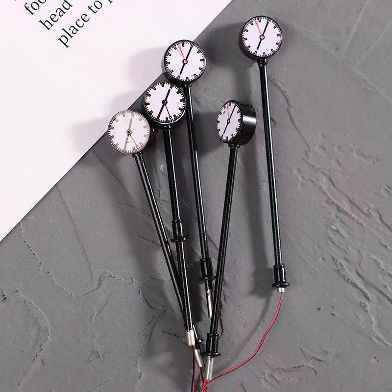 1 Stück 3V Miniatur LED Beleuchtung Modelleisenbahn HO N Spur Lichter Beleuchteter Bahnsteig Uhr Lampe Bahnhof Anlage