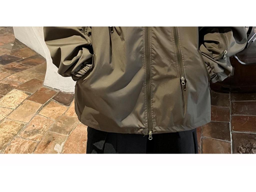 Unisex Outdoor Hooded Windbreaker Jacket for Spring and Autumn - Casual, Loose-Fit Sport Jacket for Men and Women