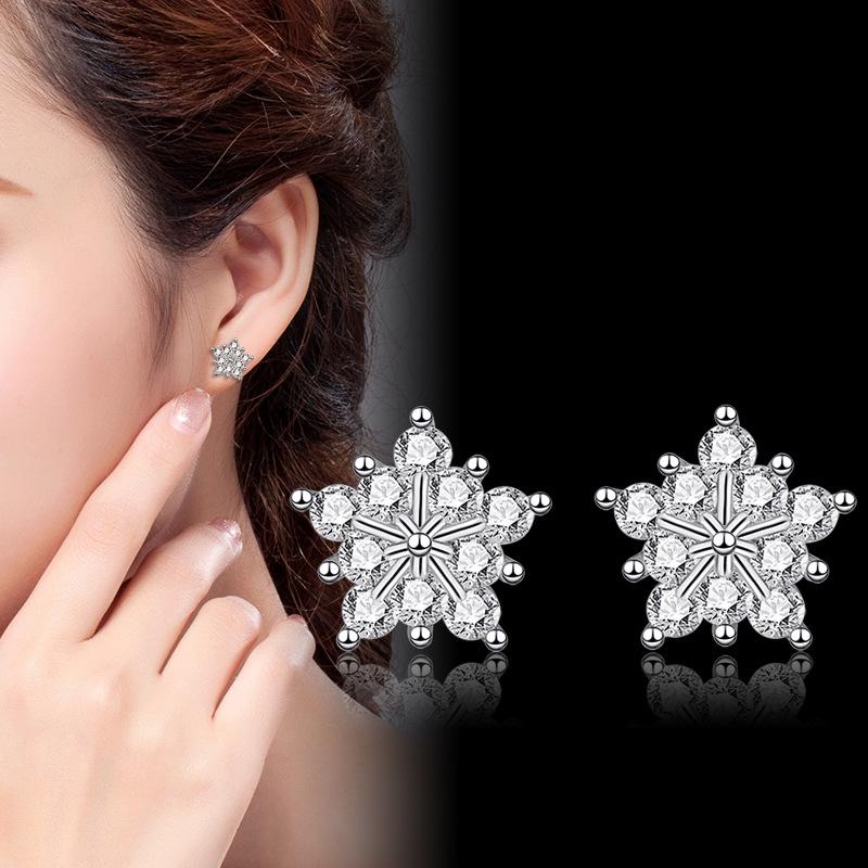 Elegant Temperament, Flash Diamond Five-pointed Star Snowflake Earrings Shining Stars Zircon Earrings